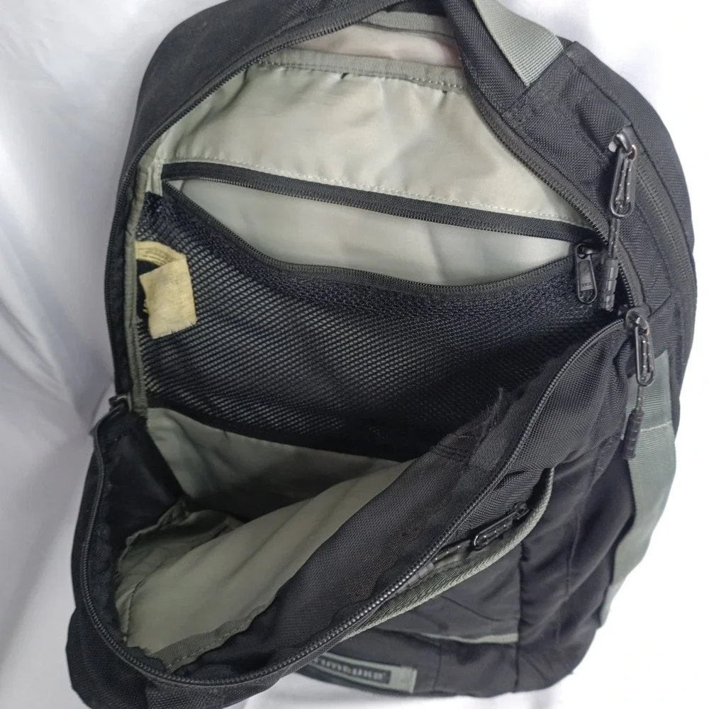 Timbuk2 Q Laptop Backpack Black Olive Green Commuter Travel Bag s9